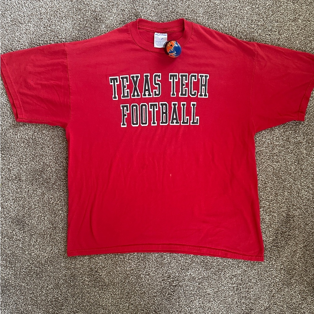 Red Texas Tech Footaball T-shirt vintage